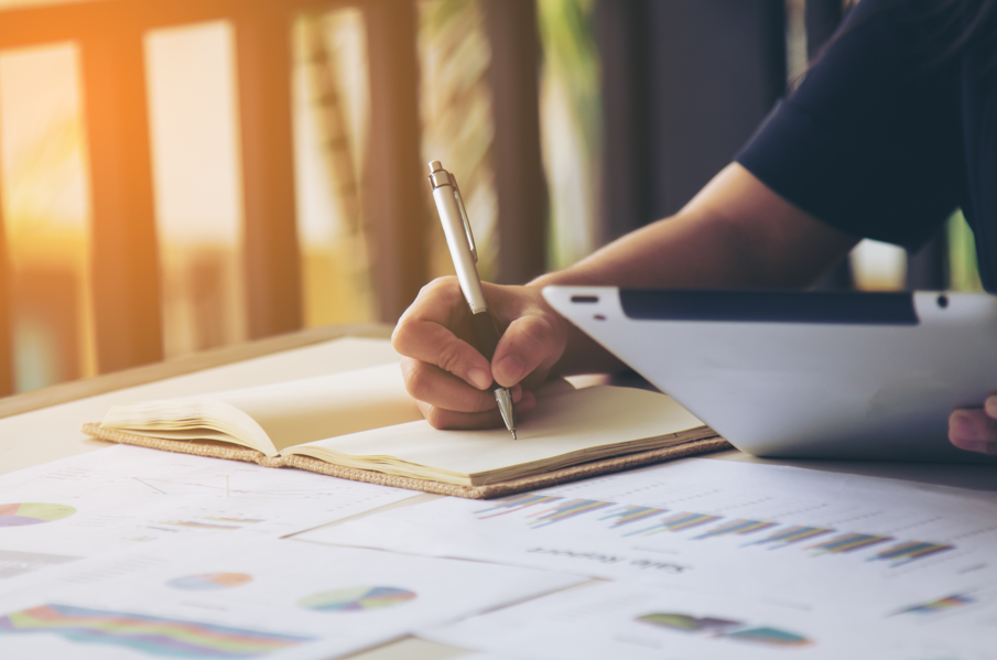 The Main Parts of a PhD Thesis: A Complete Guide